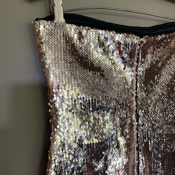 L'ACADEMIE Mea Mini Dress Champagne Silver Sequin Strapless Size Small Gold Sexy - Picture 14 of 16